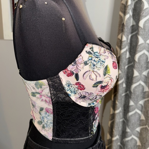 Victoria’s Secret Floral Lace Corset Push Up Bra Size 34D - Picture 7 of 10